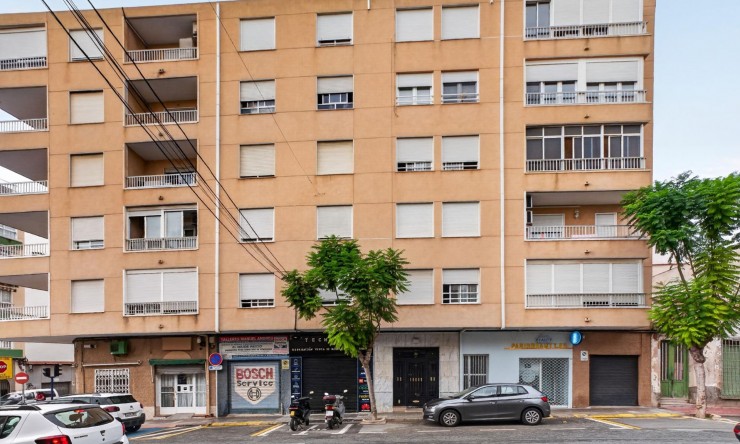 Re-Sale - Apartment - Torrevieja - Torrevieja - Centre