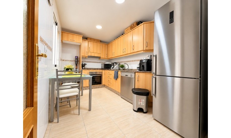 Re-Sale - Townhouse - Daya Nueva - Daya Nueva - Town