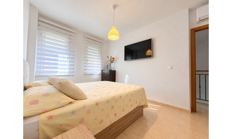 Re-Sale - Townhouse - Daya Nueva - Daya Nueva - Town