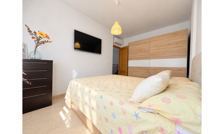 Re-Sale - Townhouse - Daya Nueva - Daya Nueva - Town