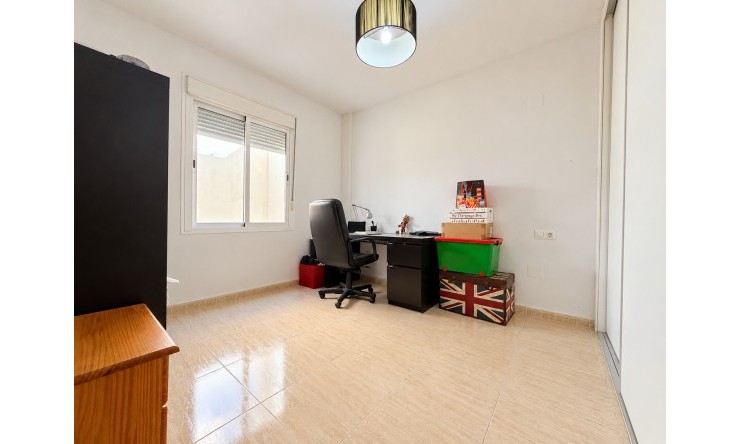 Re-Sale - Townhouse - Daya Nueva - Daya Nueva - Town