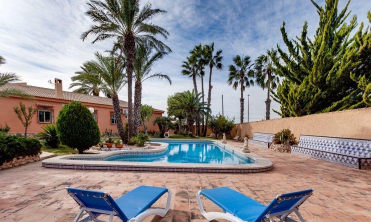 Wederverkoop - Vrijstaande Villa - Torrevieja - El Chaparral