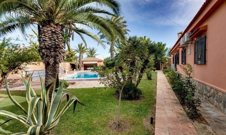 Wederverkoop - Vrijstaande Villa - Torrevieja - El Chaparral