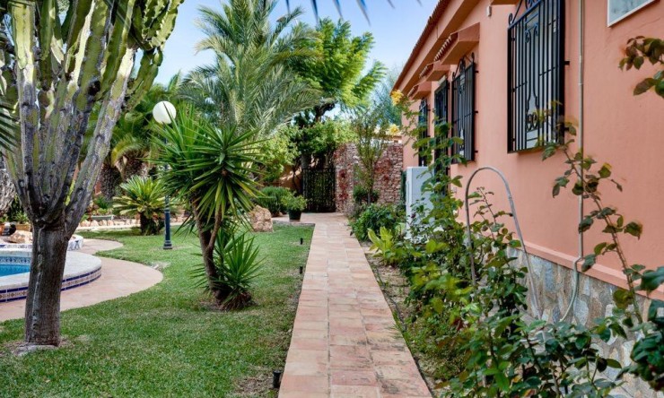 Wederverkoop - Vrijstaande Villa - Torrevieja - El Chaparral