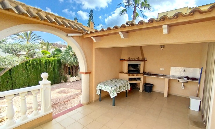 Videresalg - Frittliggende Villa - Ciudad Quesada - Pueblo Lucero