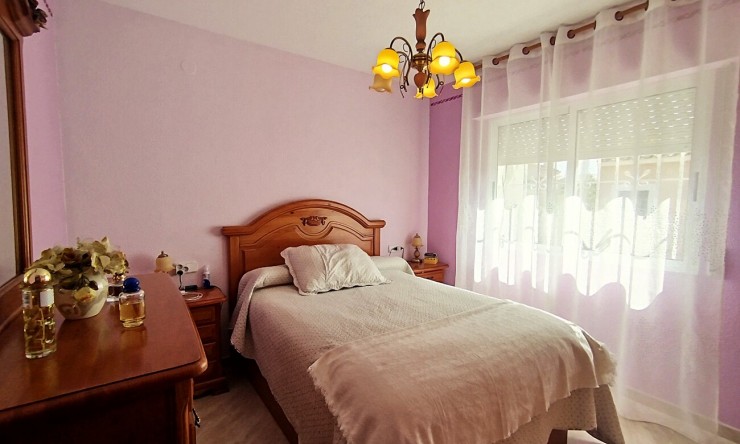 Videresalg - Frittliggende Villa - Ciudad Quesada - Pueblo Lucero