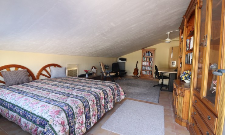 Reventa - Casa de Campo - Rafal - El Mudamiento