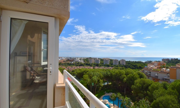 Re-Sale - Apartment - Orihuela Costa - Dehesa de Campoamor