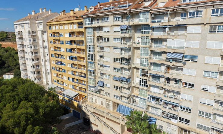 Re-Sale - Apartment - Orihuela Costa - Dehesa de Campoamor