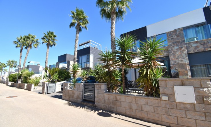 Re-Sale - Quad Villa - Orihuela Costa - Lomas de Cabo Roig