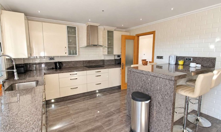 Re-Sale - Detached Villa - Algorfa - Montemar - Montemar