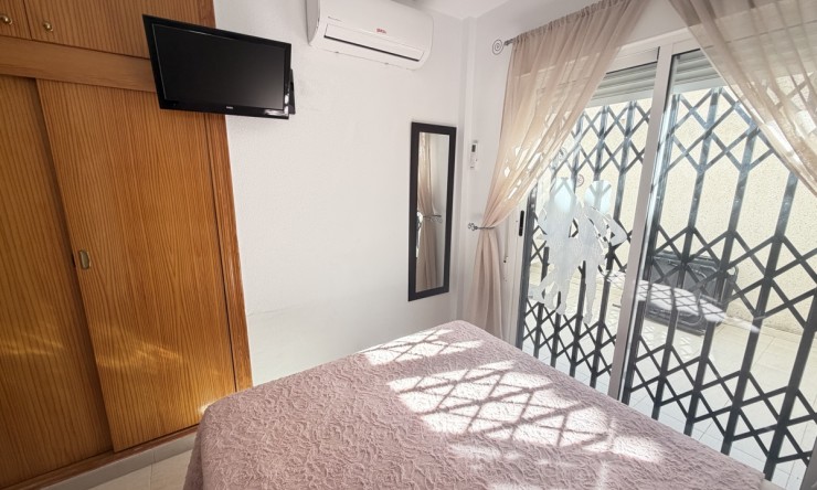 Reventa - Apartamento - V