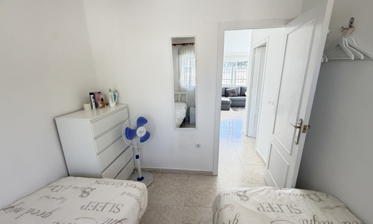 Re-Sale - Apartment - Orihuela Costa - Villamartin