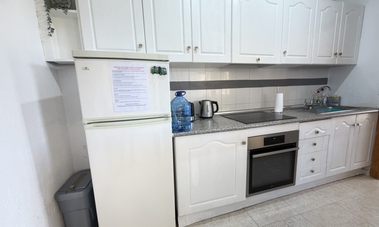 Re-Sale - Apartment - Orihuela Costa - Villamartin