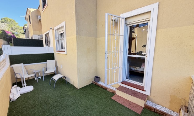 Re-Sale - Apartment - Orihuela Costa - Villamartin