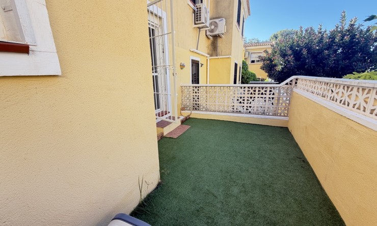 Re-Sale - Apartment - Orihuela Costa - Villamartin