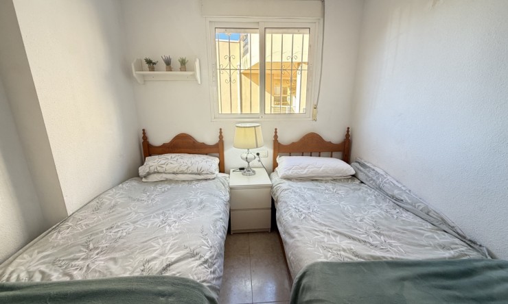 Re-Sale - Apartment - Orihuela Costa - Villamartin