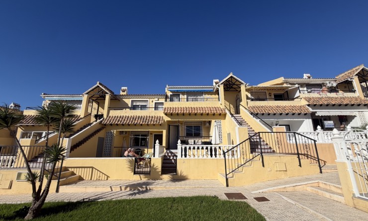 Re-Sale - Apartment - Orihuela Costa - Villamartin