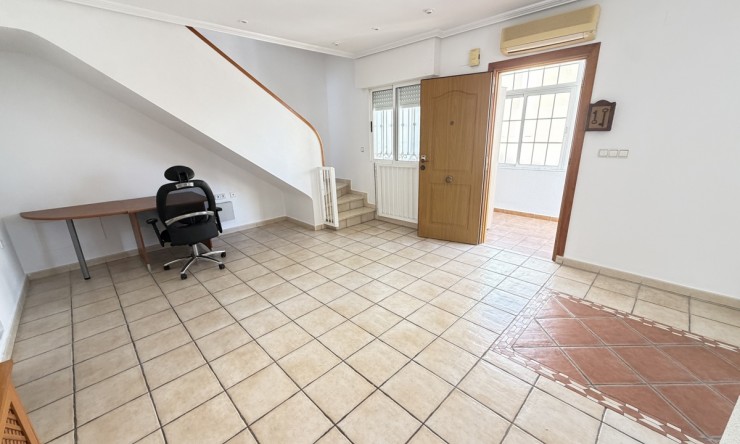 Wederverkoop - Vierkante Villa - Torrevieja - Los Balcones