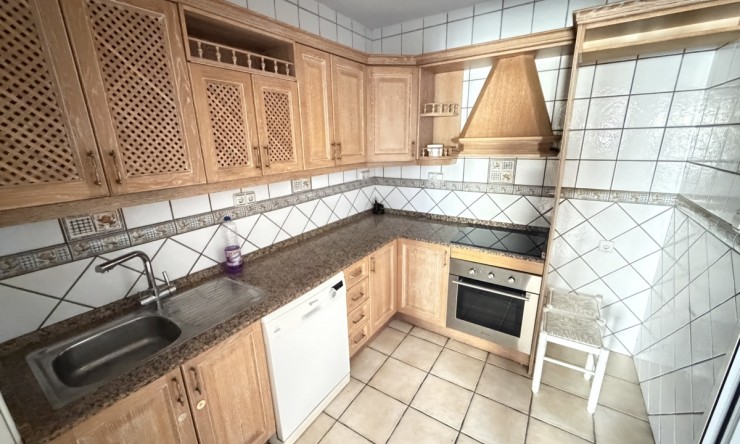 Wederverkoop - Vierkante Villa - Torrevieja - Los Balcones