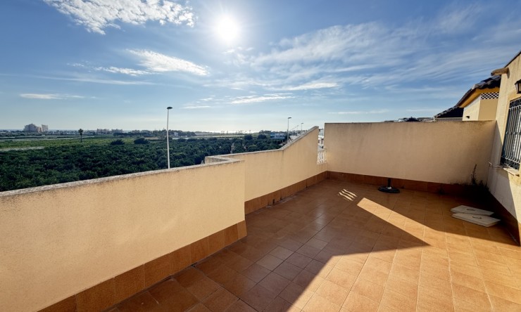 Wederverkoop - Vierkante Villa - Torrevieja - Los Balcones